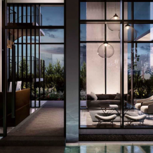 02-lobby-concierge-CuhnLh7o